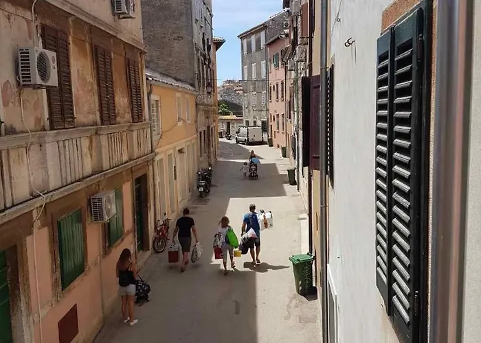 Augusta * Ρόβινι