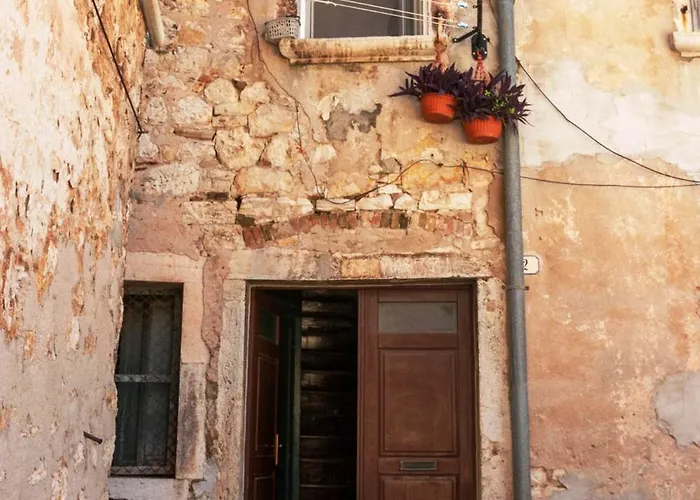 Augusta Διαμέρισμα *