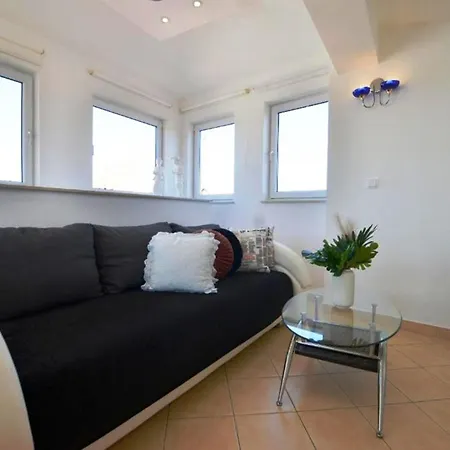Augusta Apartment