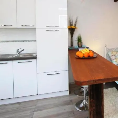 Augusta Apartment *
