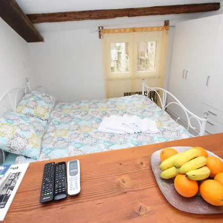 Augusta Apartament *